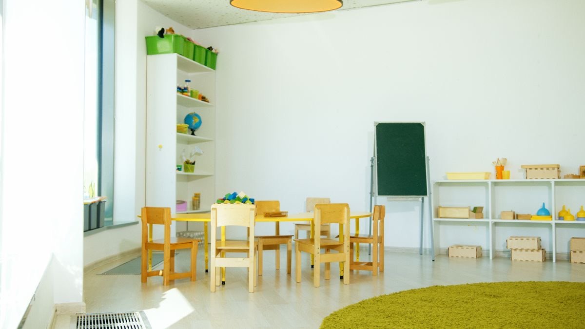 Kita- & Kindergartenreinigung durch Lionsclean — professioneller Einsatz